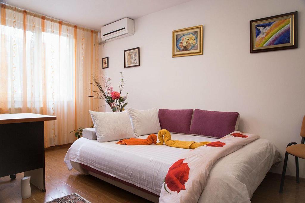 Belle Studio Apartment Galati Luaran gambar